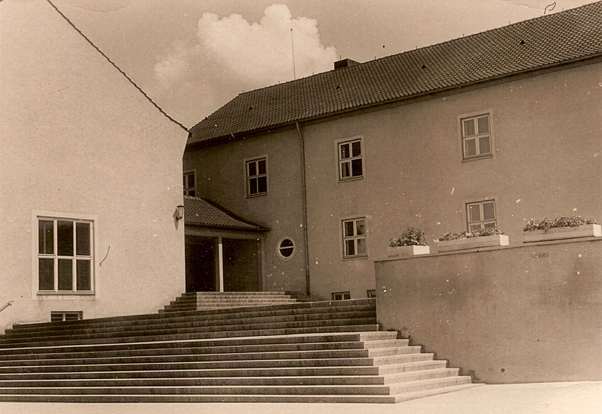 Schulgebäude der Gottlieb-Daimler-Schule Schorndorf 1952